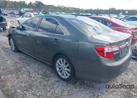 2012 Toyota Camry Xle V6 z USA, uszkodzony, nr VIN 4T1BK1FKXCU522645